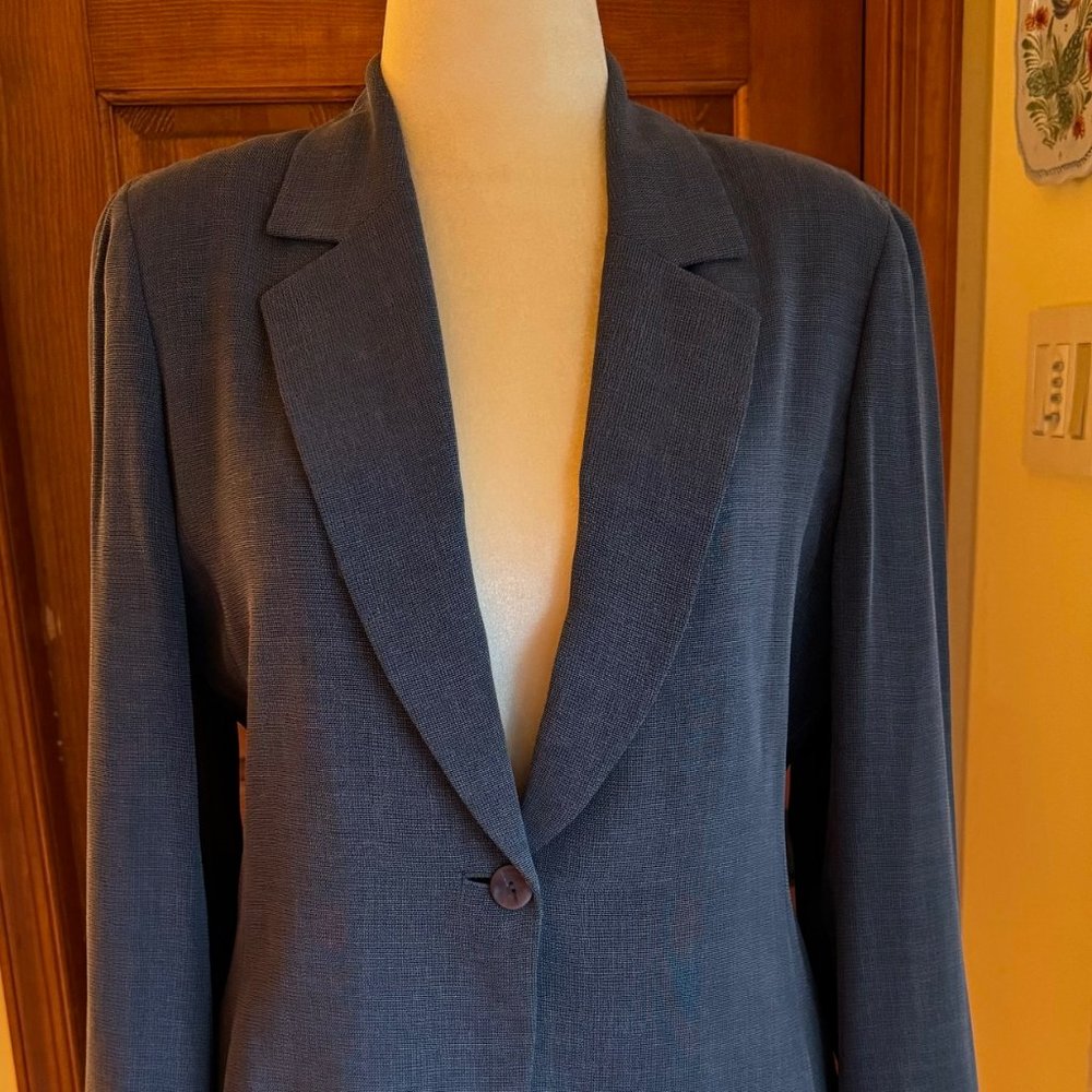 Dana Buchman vintage blue jacket/skirt; Size 12 P